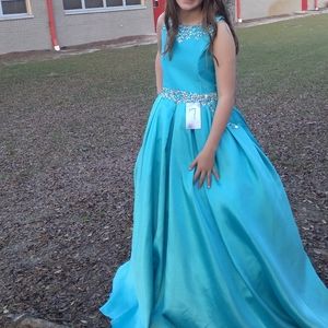 Pageant dress
